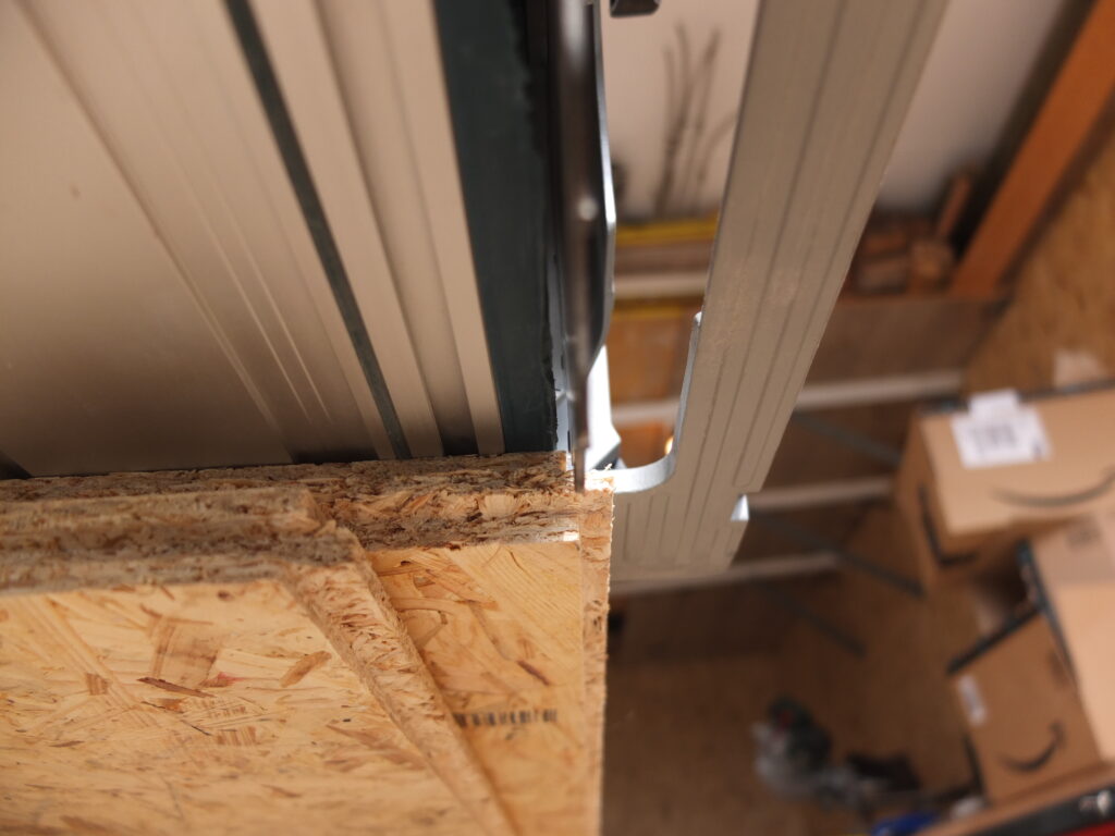 Werkstattschrank OSB Nut absägen