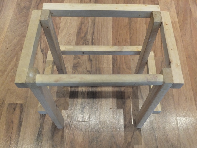 Kinder Lernturm Geländer