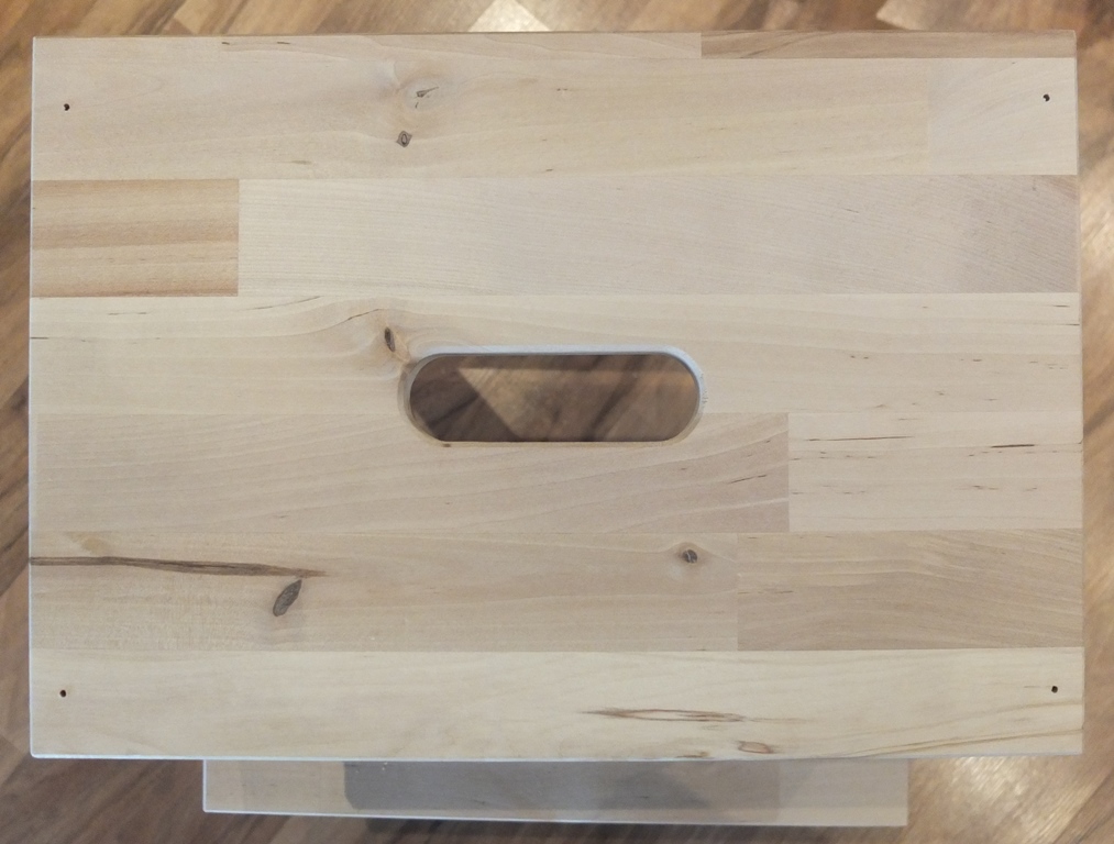 Kinder Lernturm Bodenplatte vorgebohrt