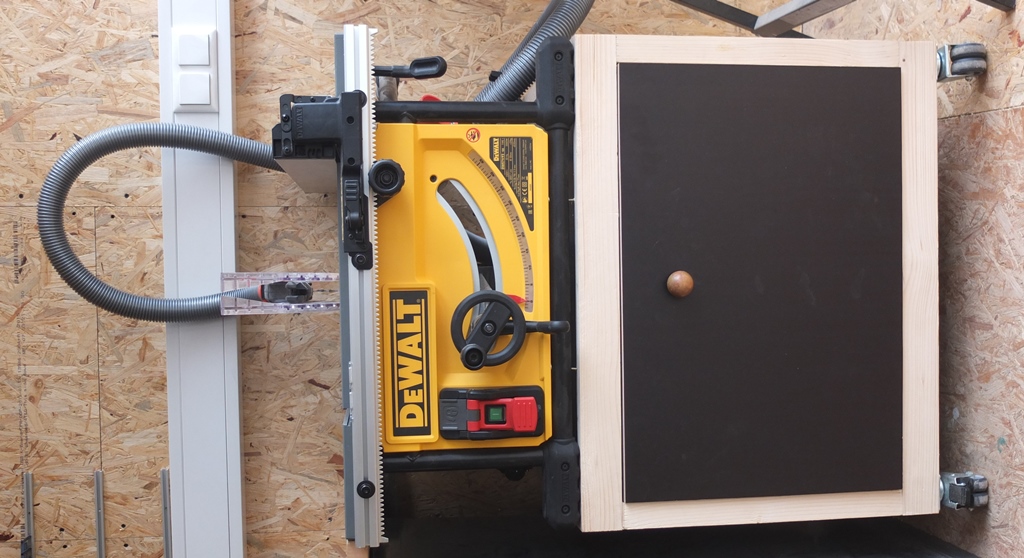 Erweiterungen für die DeWALT DWE7492 – menner&maidi