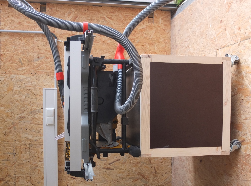 Erweiterungen für die DeWALT DWE7492 – menner&maidi